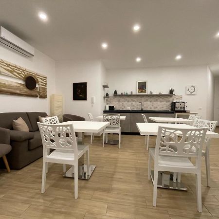 Il Giardino Nascosto Bed and Breakfast Portopalo Di Capo Passero Εξωτερικό φωτογραφία