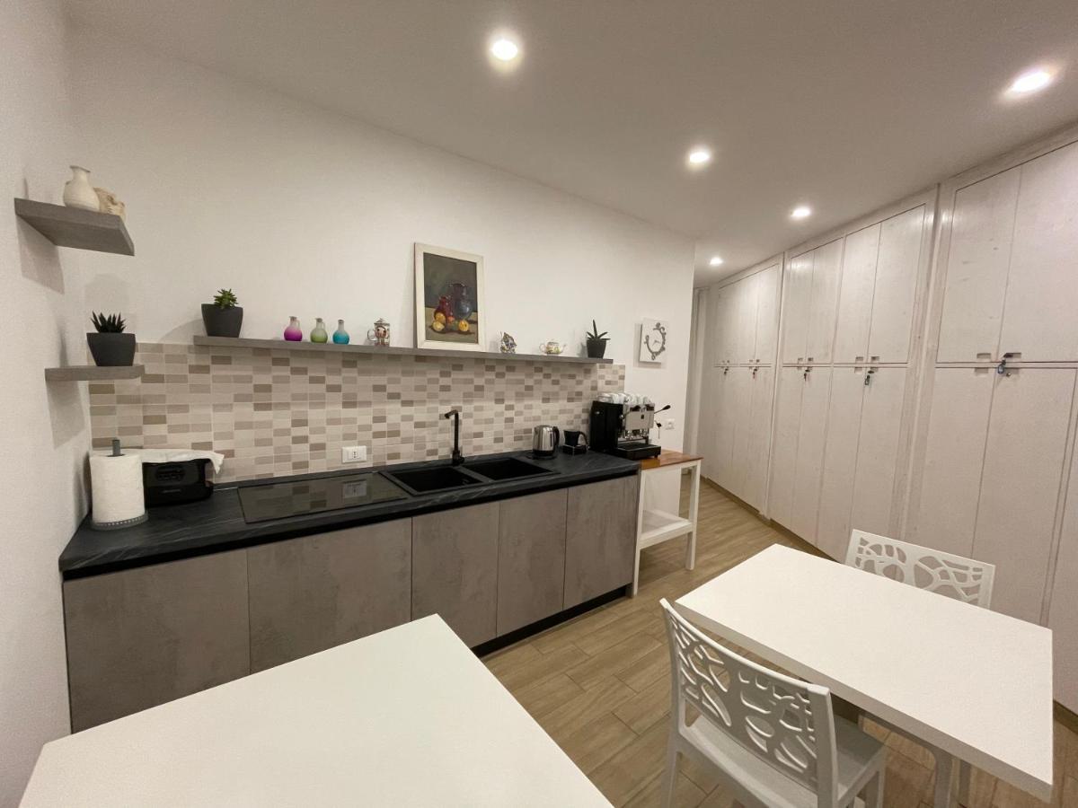 Il Giardino Nascosto Bed and Breakfast Portopalo Di Capo Passero Εξωτερικό φωτογραφία
